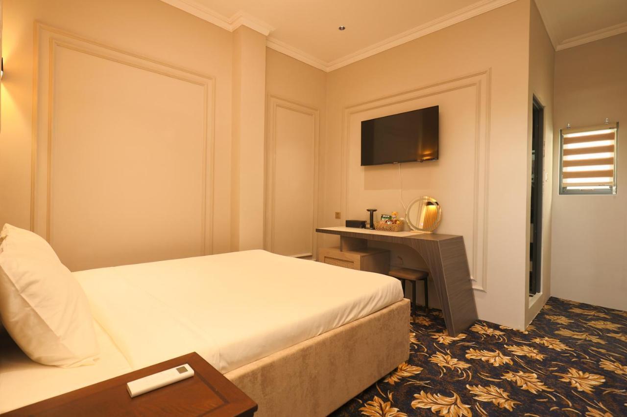 Phuoc Hung 3 Hotel Vĩnh Long エクステリア 写真