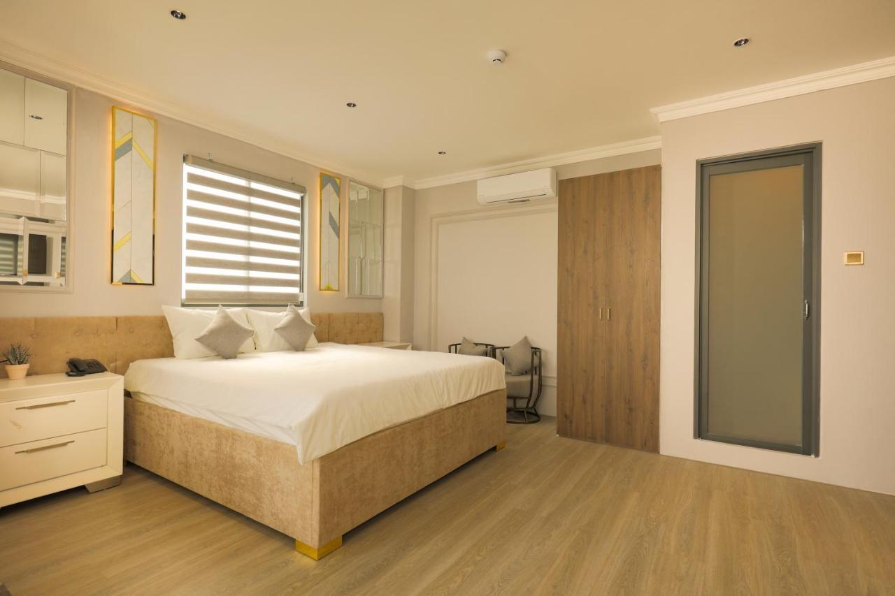 Phuoc Hung 3 Hotel Vĩnh Long エクステリア 写真