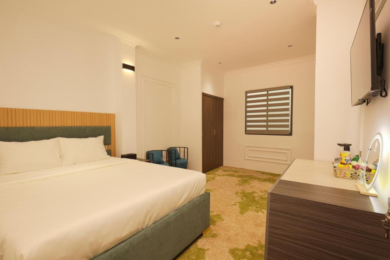 Phuoc Hung 3 Hotel Vĩnh Long エクステリア 写真