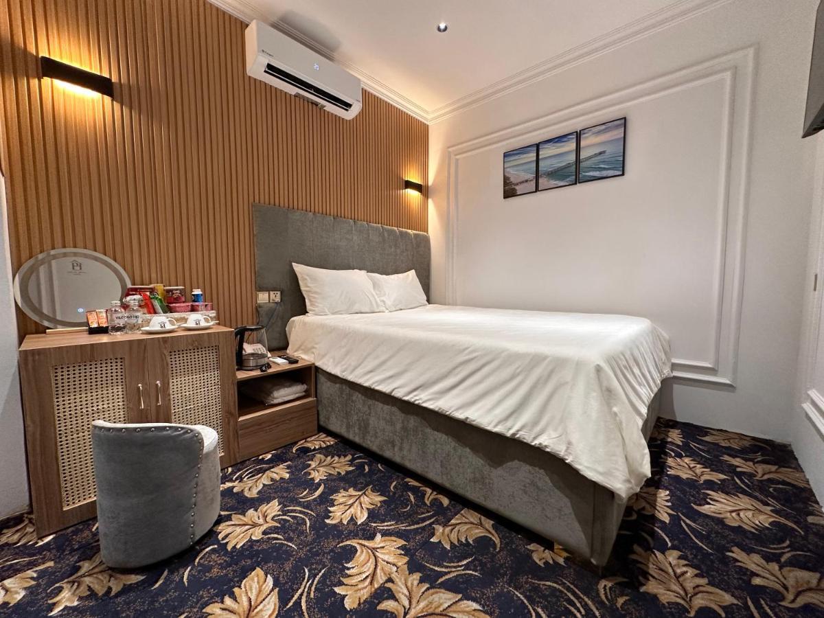 Phuoc Hung 3 Hotel Vĩnh Long エクステリア 写真