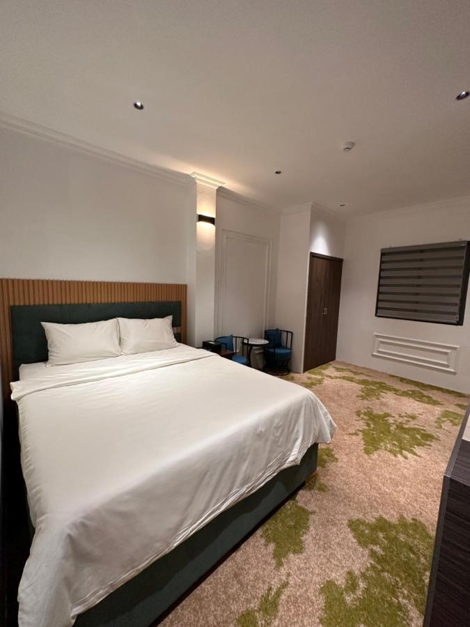 Phuoc Hung 3 Hotel Vĩnh Long エクステリア 写真