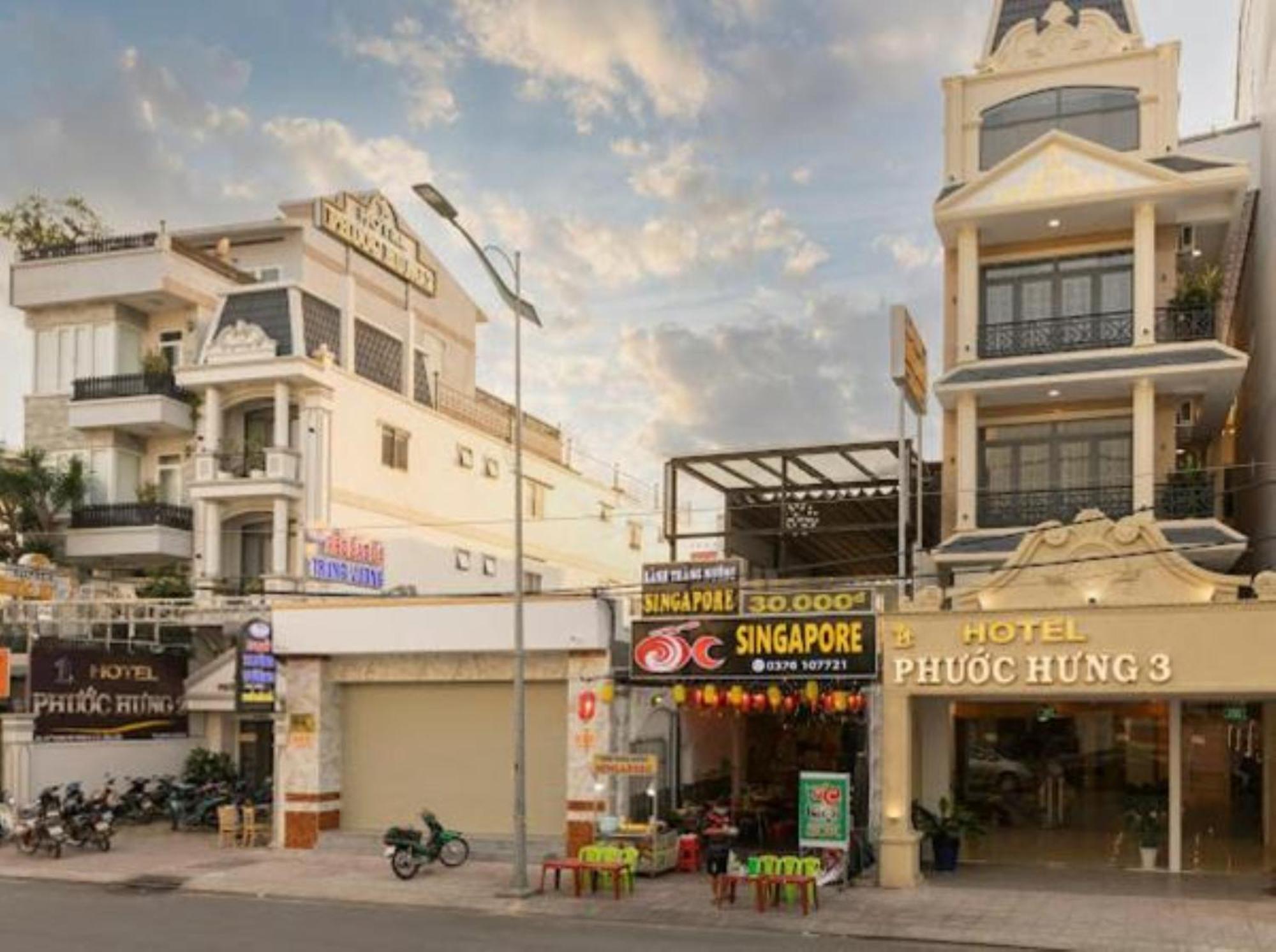 Phuoc Hung 3 Hotel Vĩnh Long エクステリア 写真
