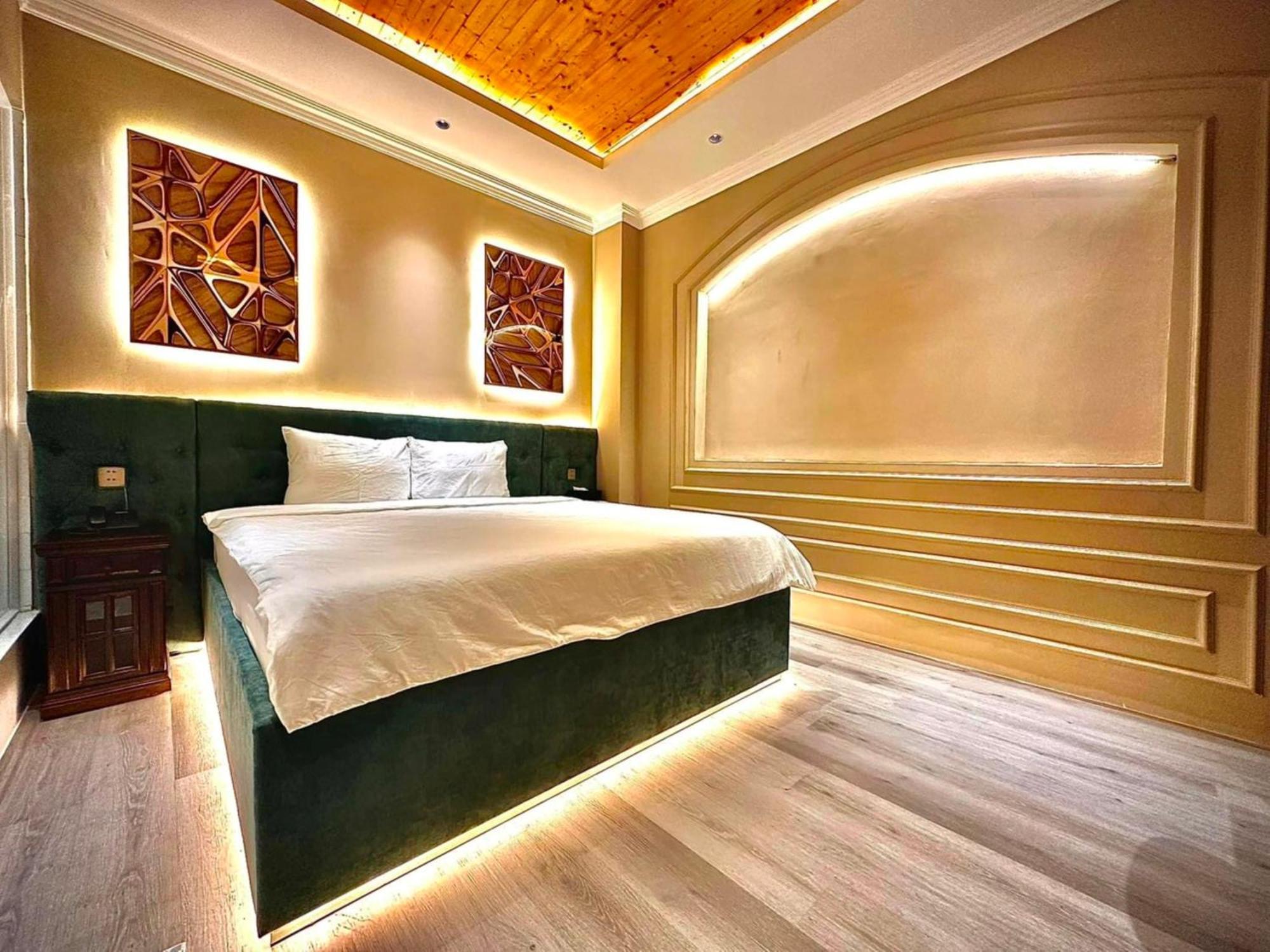 Phuoc Hung 3 Hotel Vĩnh Long エクステリア 写真